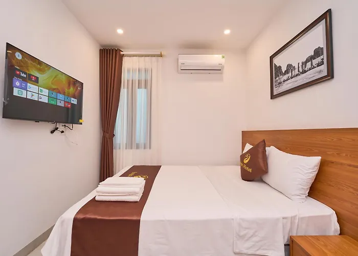 Swan Hotel Hạ Long